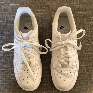Nike Men’s Air Force 1 Shoes Size 9.5